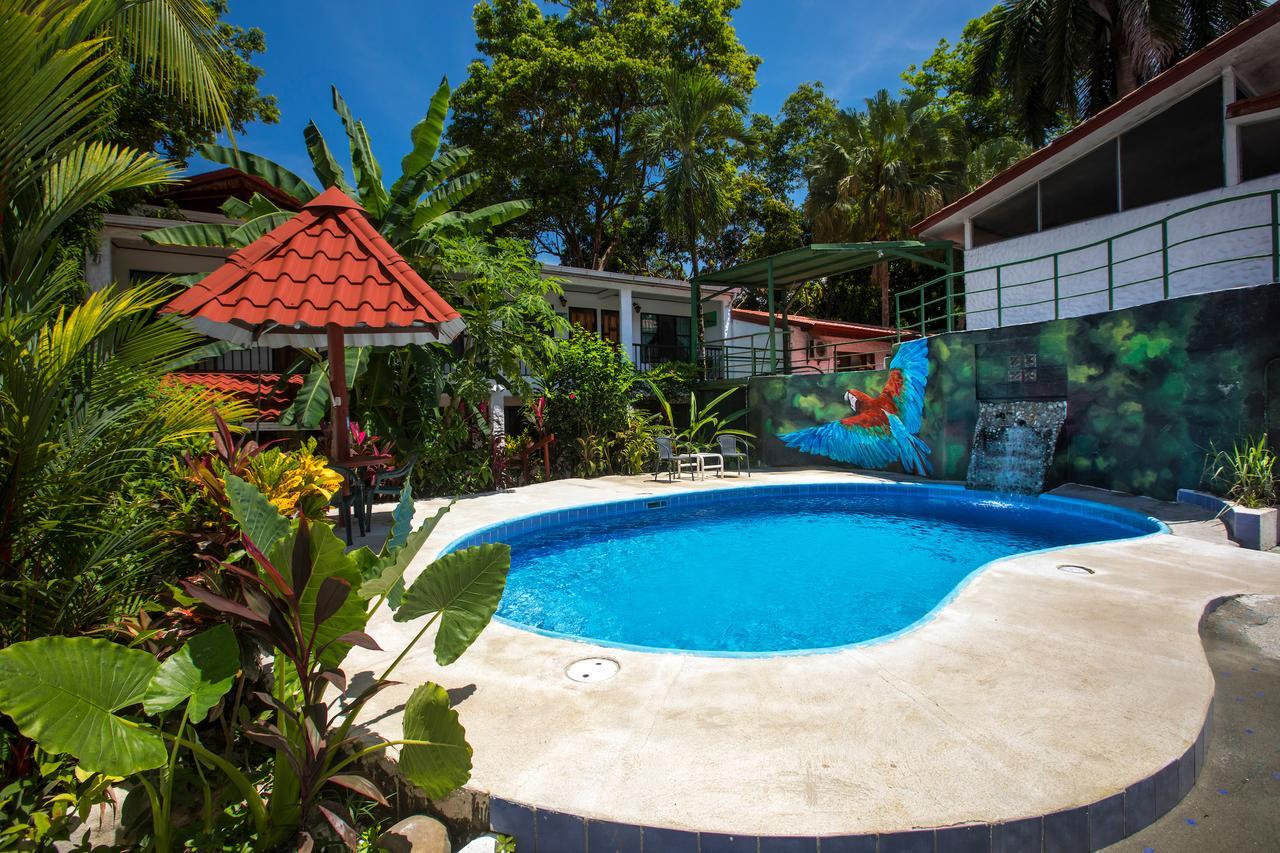 Hotel Mono Azul Quepos Exterior photo